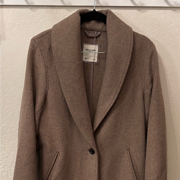 Abercrombie & Fitch Jackets & Blazers - Abercrombie & Fitch Classic Brown Pea Coat